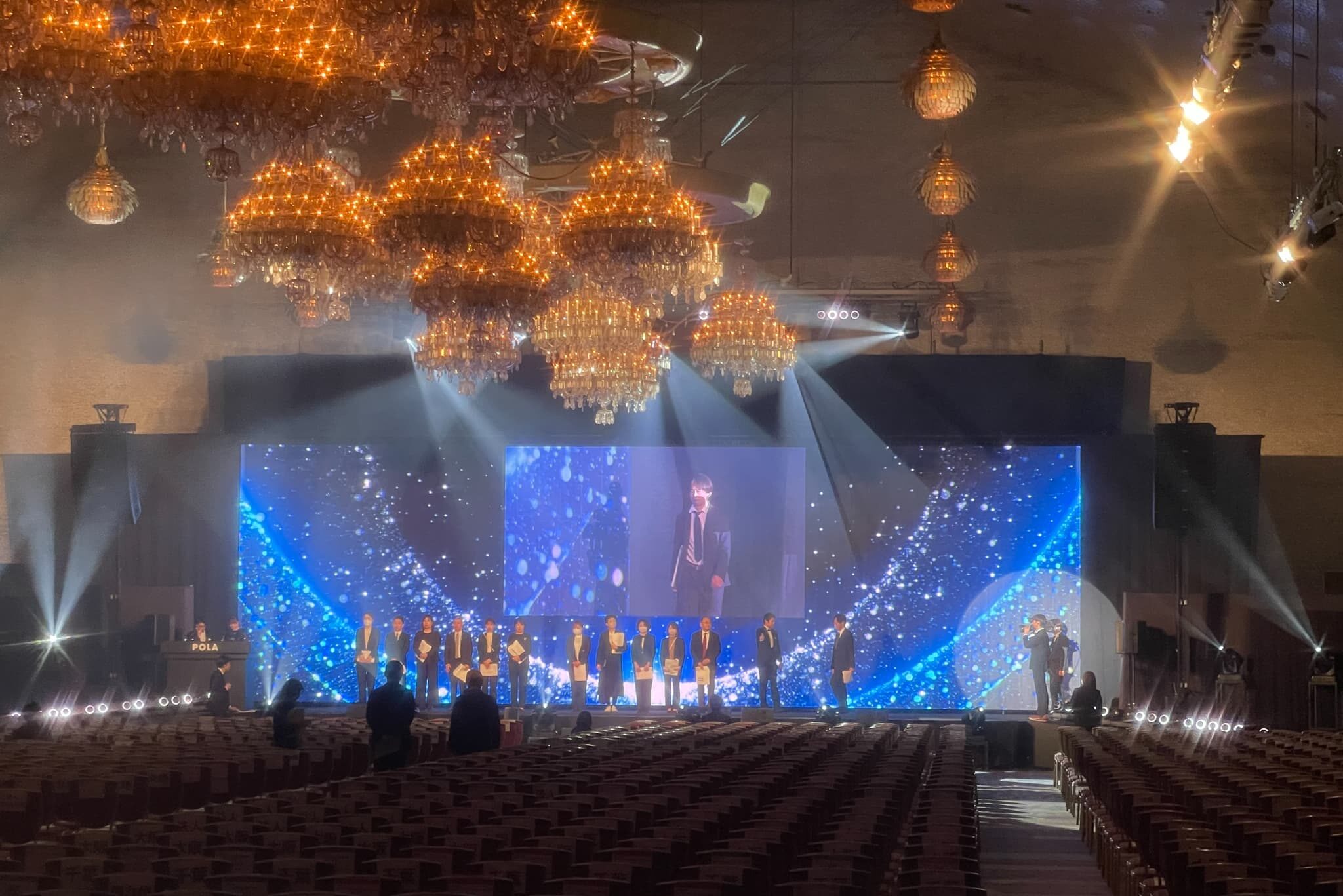 表彰式典イメージ